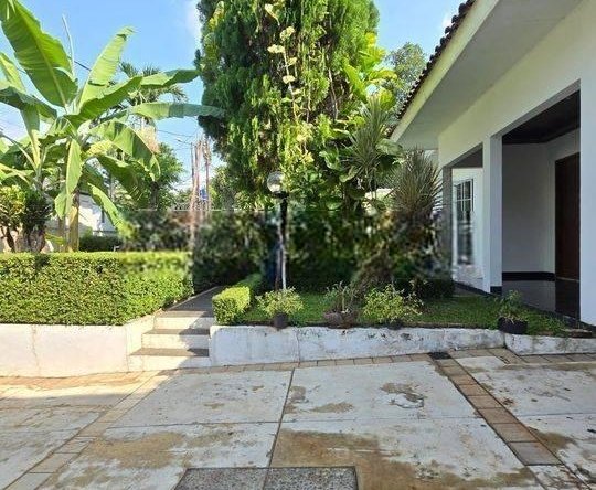 HOUSE FOR RENT KEMANG DALAM