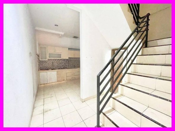 dhyana Rumah uk 4x15m di komplek kavling polri