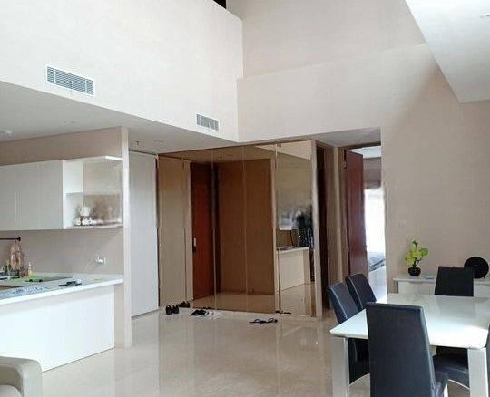 apartemen mewah semi furnish. Penthouse di Saumata Suite Alam Sutera Tangerang