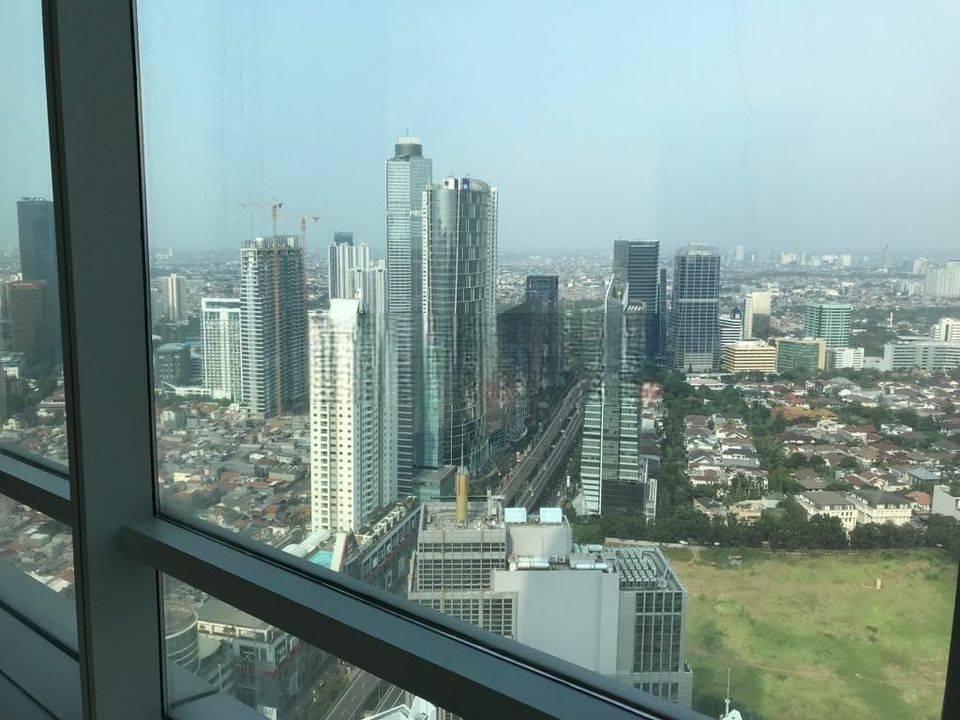 Unit sangat Bagus! Private Lift!