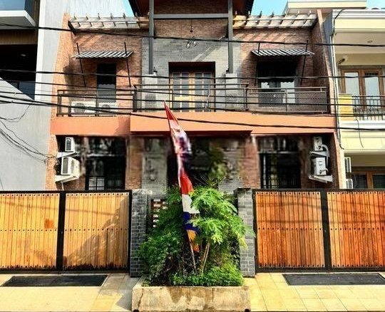 Disewakan rumah di Pelepah hijau jalanan lebar 10 Disewakan rumah di Pelepah hijau jalanan lebar Disewakan rumah di Pelepah hijau jalanan lebar
