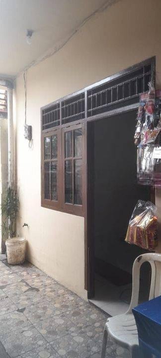 Di Sewa Rumah Gang Rakyat 2 Lantai Jakarta Barat