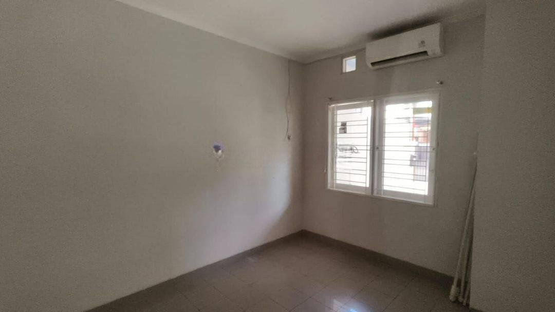 Murah Rumah Gading Nirwana 120m² Jalan Lebar