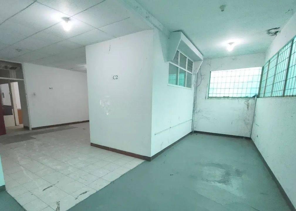 RUMAH USAHA DISEWAKAN LOKASI STRATEGIS KELAPA GADING RAYA JAKARTA UTARA