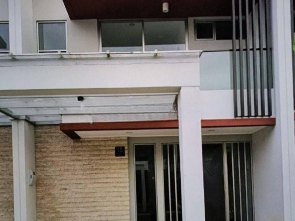 Rumah South Magenta 2 Lt 3kt Pik2 Jakarta