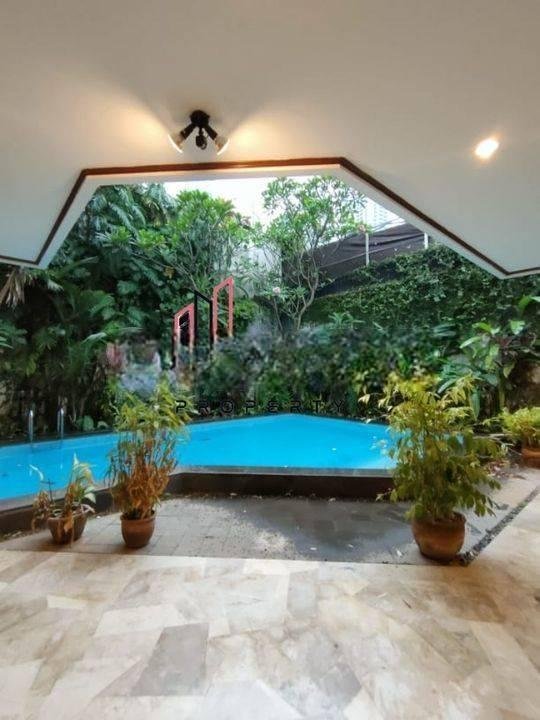 DISEWAKAN RUMAH CANTIK ASRI SIAP HUNI LOKASI STRATEGIS AREA SENOPATI DEKAT MABES DAN SCBD DAN AREA EXPAT DAN LOKASI TENANG DAN HARGA MURAH DI KEBAYORAN BARU JAKARTA SELATAN DISEWAKAN RUMAH CANTIK ASRI SIAP HUNI LOKASI STRATEGIS AREA SENOPATI DEKAT MABES DAN SCBD DAN AREA EXPAT DAN LOKASI TENANG DAN HARGA MURAH DI KEBAYORAN BARU JAKARTA SELATAN