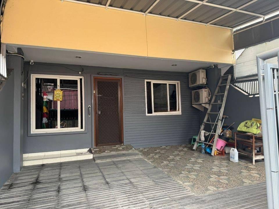 Disewakan RUmah 2 Lantai Bagus Kelapa Gading Molek