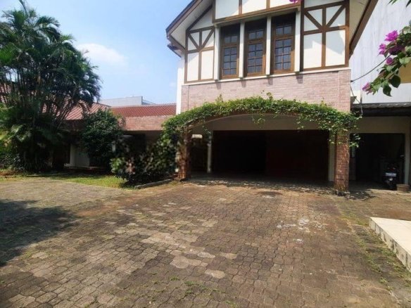 Rumah Mewah 2 Lantai, Full Furnish, Di Jl.Patra Kuningan XI JAKSEL. 18 Rumah Mewah 2 Lantai, Full Furnish, Di Jl.Patra Kuningan XI JAKSEL. Rumah Mewah 2 Lantai