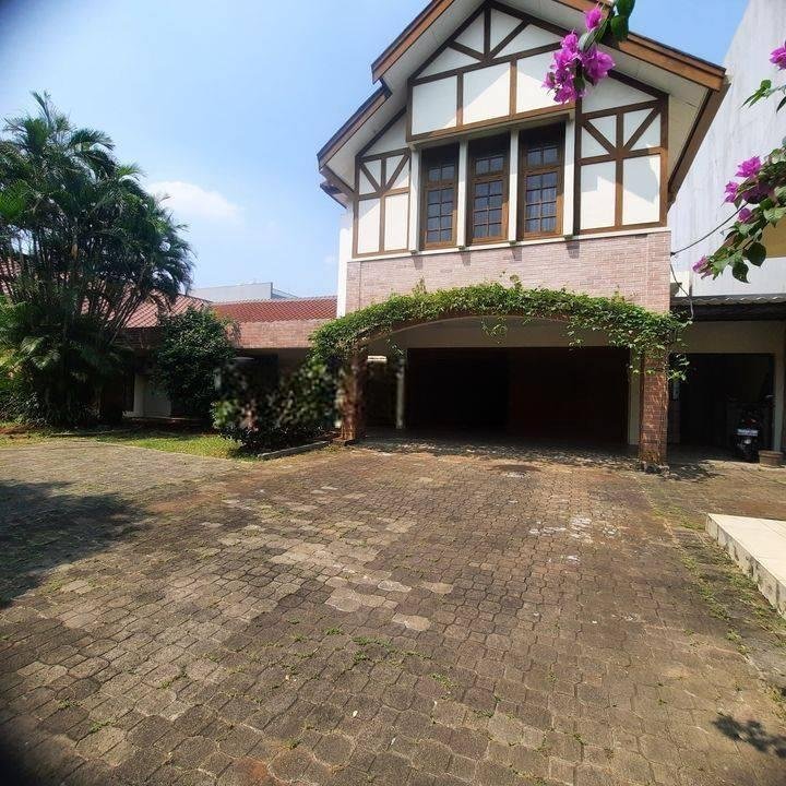 Rumah Mewah 2 Lantai