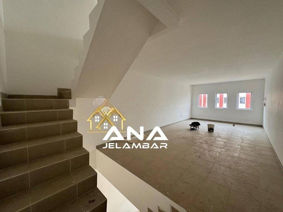 ANA RUMAH BARU UK 4.5X16M DI MINI KOMPLEK JELAMBAR