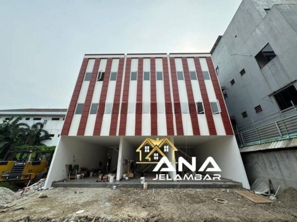 ANA RUMAH BARU UK 4.5X16M DI MINI KOMPLEK JELAMBAR