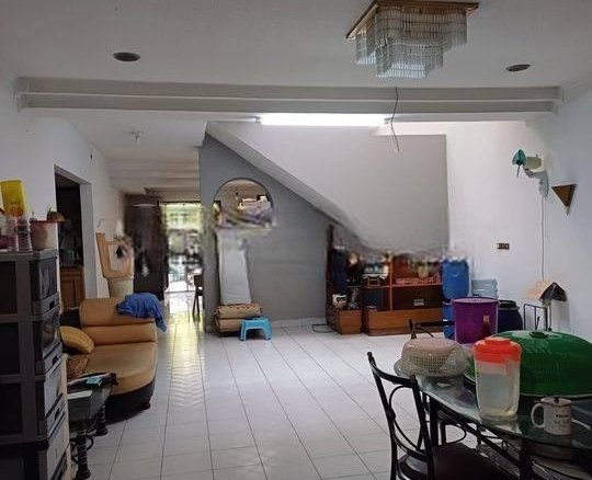 ANA RUMAH UK 8X21M DI KOMPLEK GRAWISA JELAMBAR 26 ANA RUMAH UK 8X21M DI KOMPLEK GRAWISA JELAMBAR ANA RUMAH UK 8X21M DI KOMPLEK GRAWISA JELAMBAR