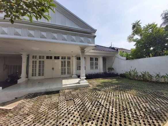 Rumah di kemang, jakarta selatan..cocok untuk hunian atau kantor dan usaha lainnya 24 Rumah di kemang, jakarta selatan..cocok untuk hunian atau kantor dan usaha lainnya Rumah di kemang