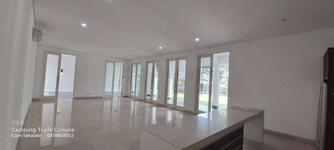 Luxury Villa in Cipete Close to MRT Cipete