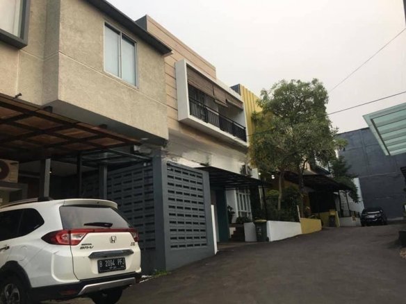 Minimalis House at Cilandak Area and Fully Furnished 26 Minimalis House at Cilandak Area and Fully Furnished Minimalis House at Cilandak Area and Fully Furnished