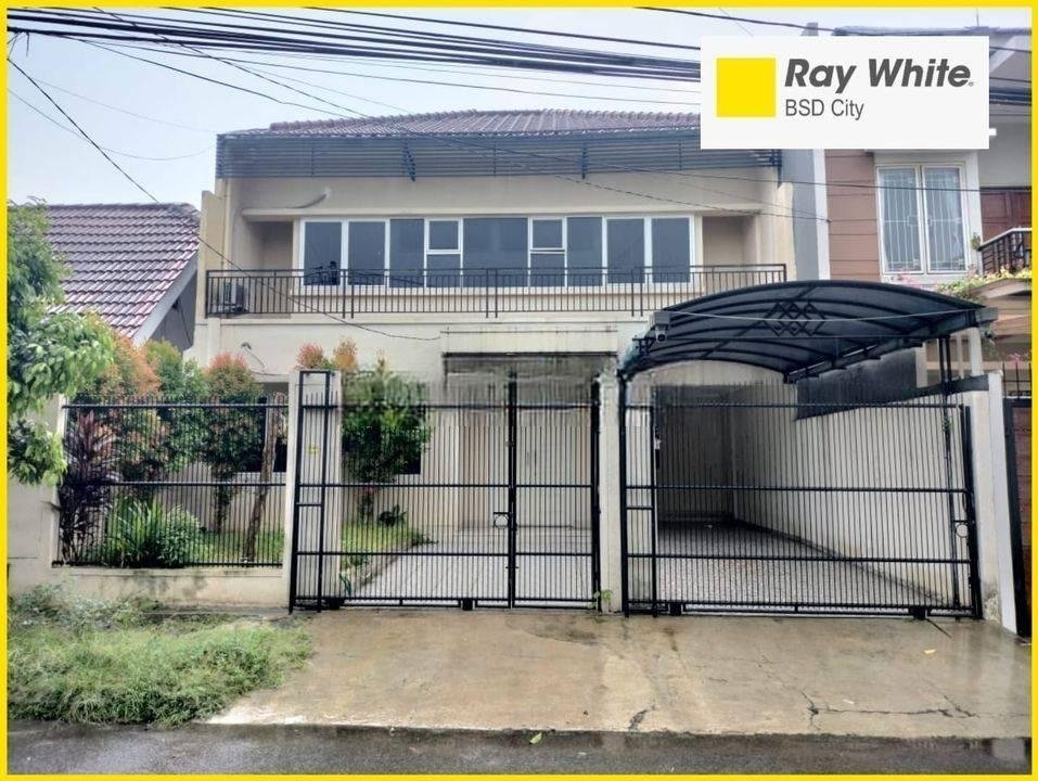 RUMAH GRIYA LOKA dg Kamar Tidur besar di BSD City