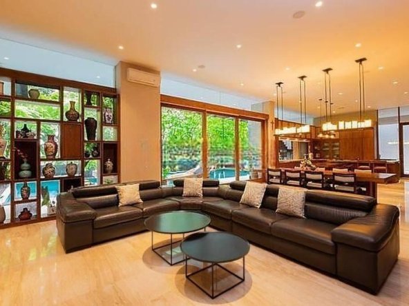 rumah mewah siap huni fully furnished Lokasi di Alam Sutera