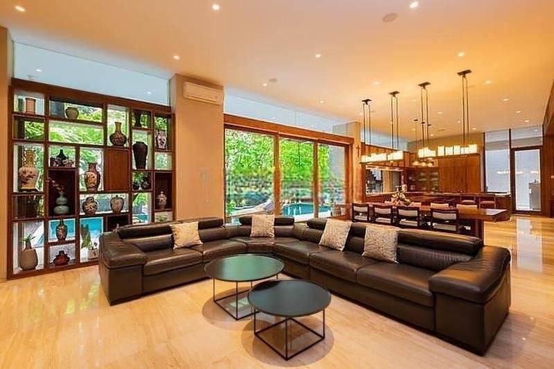 rumah mewah siap huni fully furnished Lokasi di Alam Sutera
