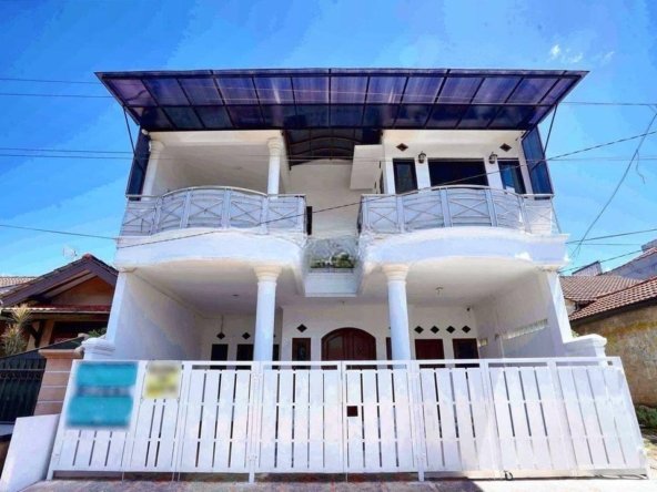 Rumah 2 Lantai Dekat Mal Dan Stasiun di Tangerang Selatan Harga Nego J16628