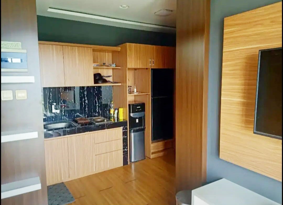 Dijual apartemen Bogor Valley Full Furnished Deluxe, fasilitas lengkap. Tinggal pakai sesuai harga. Cocok untuk hunian dan investasi di kota berkembang Kota Bogor, dekat jalan tol, pusat perbelanjaan, stasiun, kampus, sekolah, dan pusat hiburan