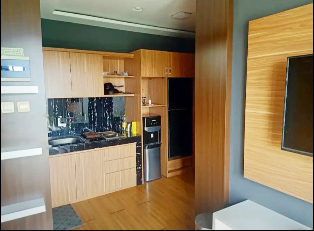 Dijual apartemen Bogor Valley Full Furnished Deluxe, fasilitas lengkap. Tinggal pakai sesuai harga. Cocok untuk hunian dan investasi di kota berkembang Kota Bogor, dekat jalan tol, pusat perbelanjaan, stasiun, kampus, sekolah, dan pusat hiburan