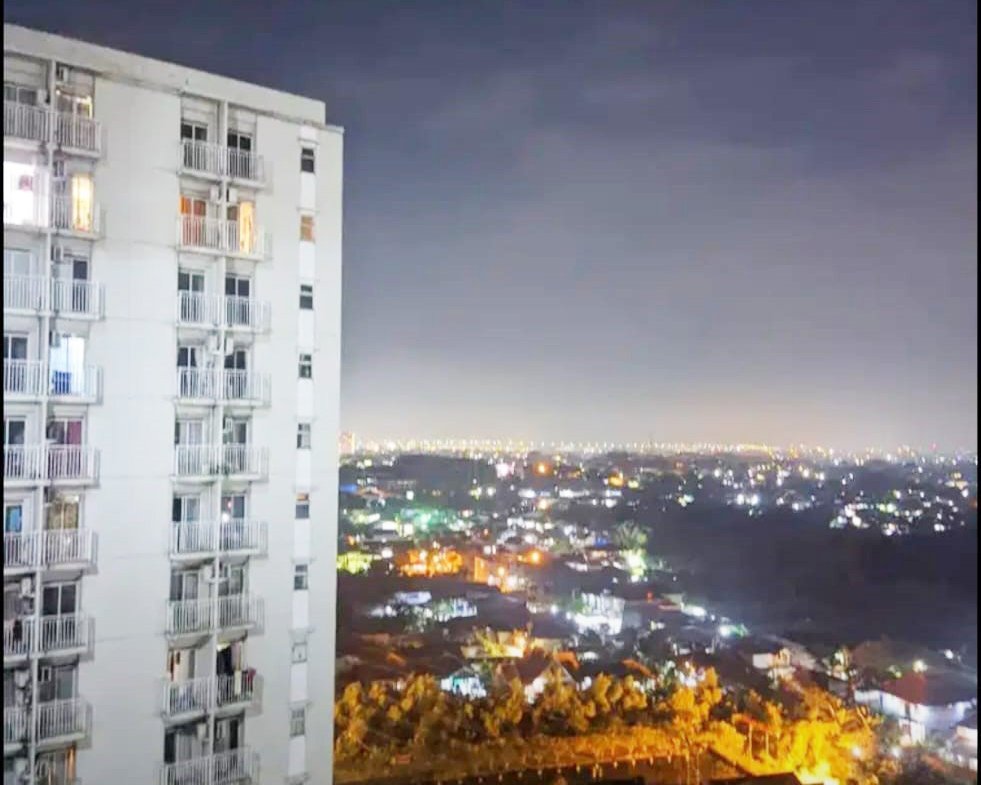 Dijual apartemen Bogor Valley Full Furnished Deluxe, fasilitas lengkap. Tinggal pakai sesuai harga. Cocok untuk hunian dan investasi di kota berkembang Kota Bogor, dekat jalan tol, pusat perbelanjaan, stasiun, kampus, sekolah, dan pusat hiburan